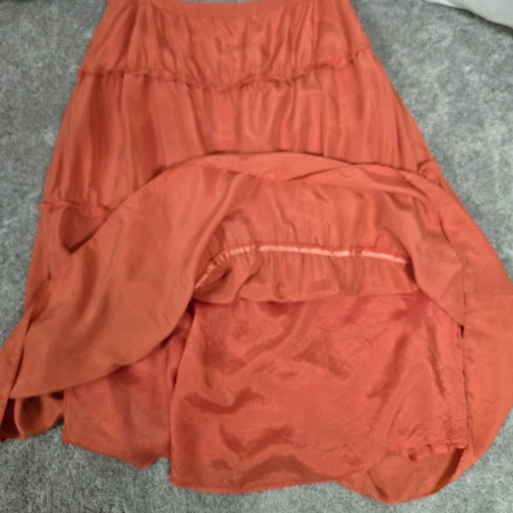 City DKNY Silk Tiered Midi‎ Skirt Coral Orange Ruffle Boho Women's Sz 10 VINTAGE